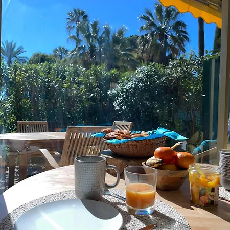 Le Week Riviera Iii -3 Etoiles-plage Du Midi-grande Terrasse-piscine-cannes- Palais Des Festivals * Cannes